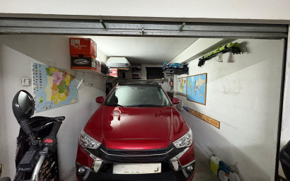 Herverkoop - Plat -
Petrer