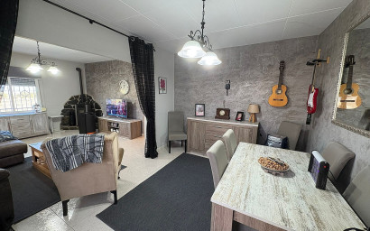 Herverkoop - Herenhuis -
Casas del Señor