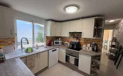 Herverkoop - Herenhuis -
Casas del Señor