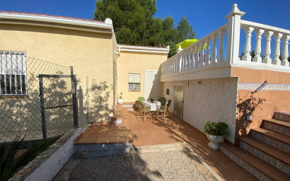 Resale - Villa -
Sax