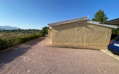 Resale - Villa -
Sax