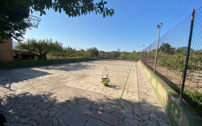 Resale - Villa -
Sax