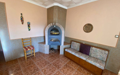 Resale - Villa -
Sax