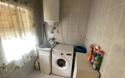 Resale - Villa -
Sax