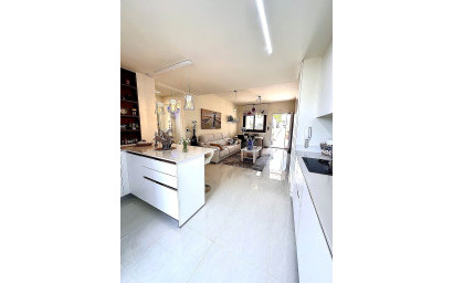 Revente - Bungalow -
Torrevieja