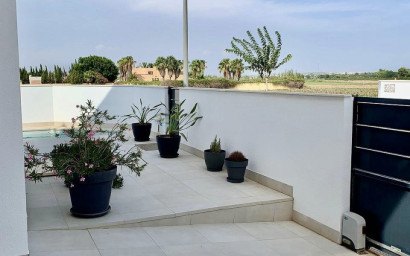 Resale - Villa -
Daya Vieja