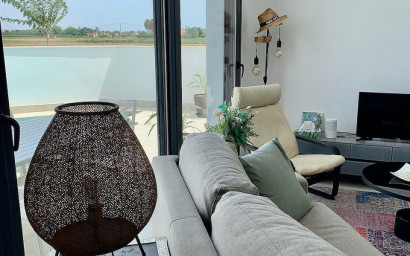 Resale - Villa -
Daya Vieja