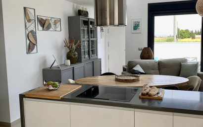 Resale - Villa -
Daya Vieja