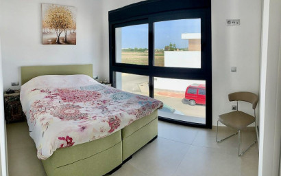 Resale - Villa -
Daya Vieja