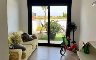 Resale - Villa -
Daya Vieja