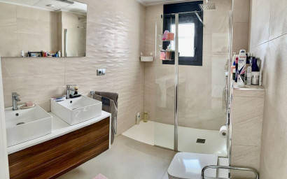 Resale - Villa -
Daya Vieja