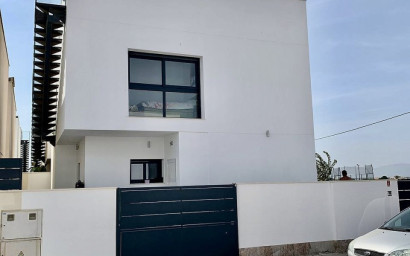 Resale - Villa -
Daya Vieja