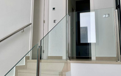 Resale - Villa -
Daya Vieja