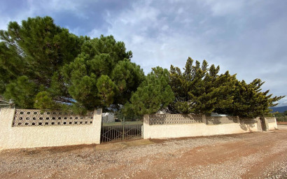 Revente - Maison de campagne -
Sax