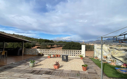 Revente - Maison de campagne -
Sax