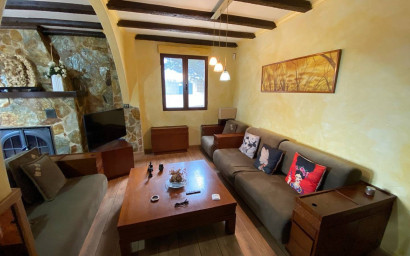 Revente - Maison de campagne -
Sax