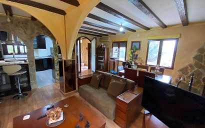 Revente - Maison de campagne -
Sax