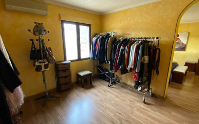 Revente - Maison de campagne -
Sax