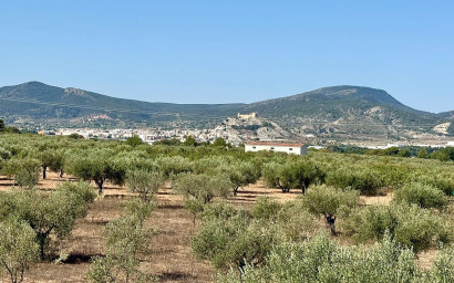 Herverkoop - Villa -
Onil