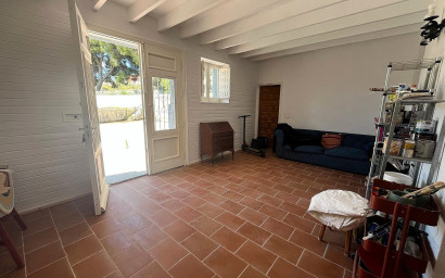 Resale - Finca / Country Property -
Castalla