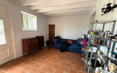 Resale - Finca / Country Property -
Castalla