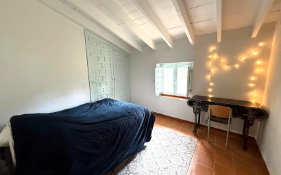 Resale - Finca / Country Property -
Castalla