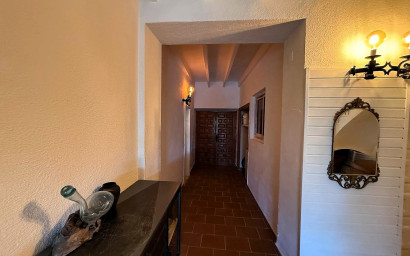 Resale - Finca / Country Property -
Castalla