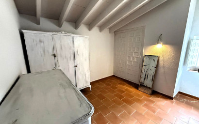 Resale - Finca / Country Property -
Castalla