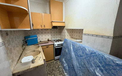 Herverkoop - Herenhuis -
Pinoso