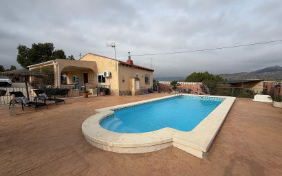 Herverkoop - Villa -
Sax