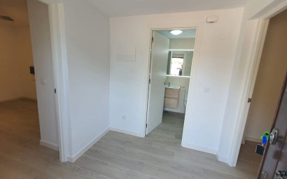 Herverkoop - Villa -
Tibi