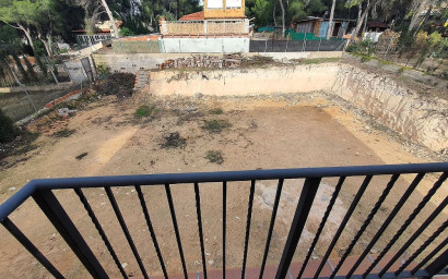 Herverkoop - Villa -
Tibi