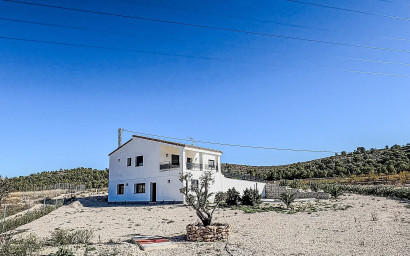 Resale - Villa -
Pinoso