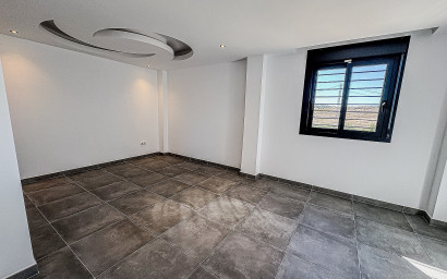 Resale - Villa -
Pinoso