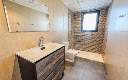 Resale - Villa -
Pinoso