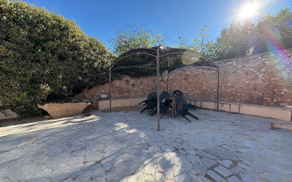 Resale - Village house -
Monovar