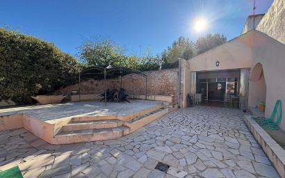 Resale - Village house -
Monovar