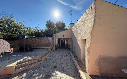 Resale - Village house -
Monovar