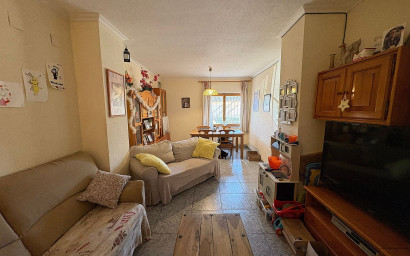 Resale - Village house -
Monovar