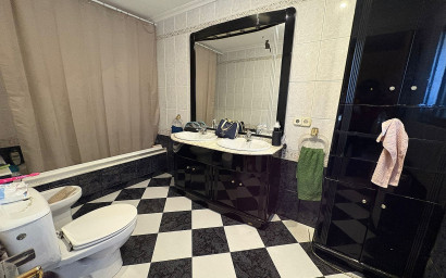 Resale - Village house -
Monovar