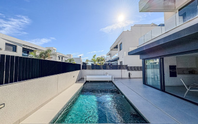 Nieuwbouw - Villa -
Algorfa