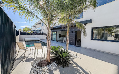 Nieuwbouw - Villa -
Algorfa