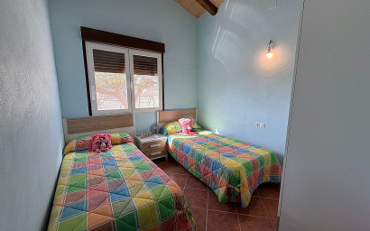 Resale - Villa -
Sax