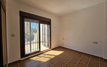 Resale - Bungalow -
Algorfa