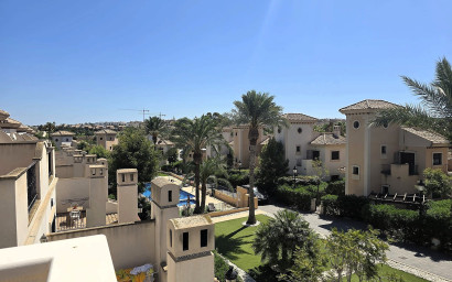 Resale - Bungalow -
Algorfa