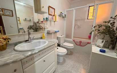 Resale - Villa -
Monovar