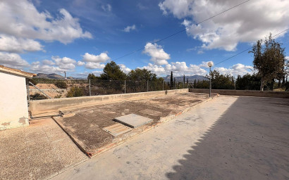 Resale - Villa -
Monovar