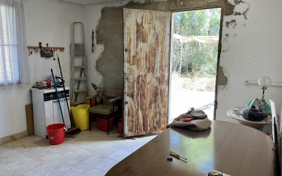 Resale - Finca / Country Property -
El Canton