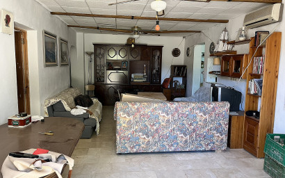 Resale - Finca / Country Property -
El Canton