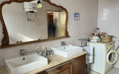 Resale - Finca / Country Property -
El Canton